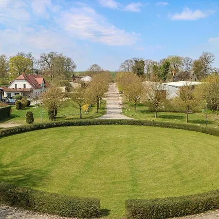 1 Bedroom Lovely Apartment In Krakow Am See