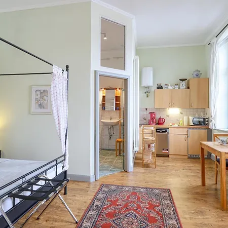 Appartement 1 Bedroom Lovely Apartment In Krakow Am See *