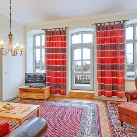 1 Bedroom Lovely Apartment In Krakow Am See *